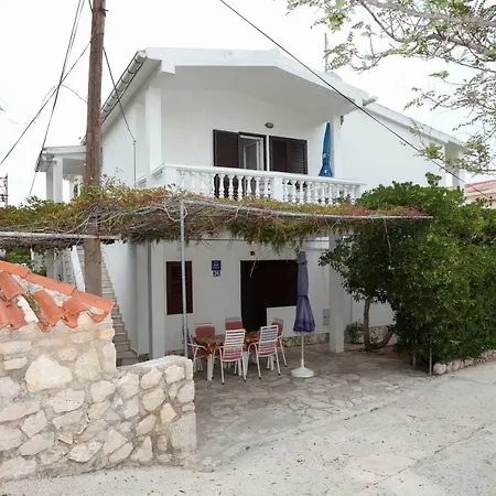 Salis Apartment