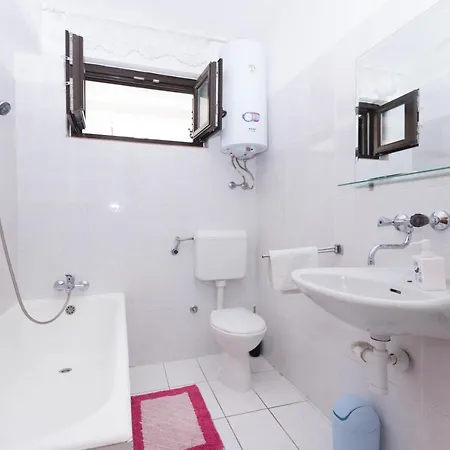 Salis Apartment *